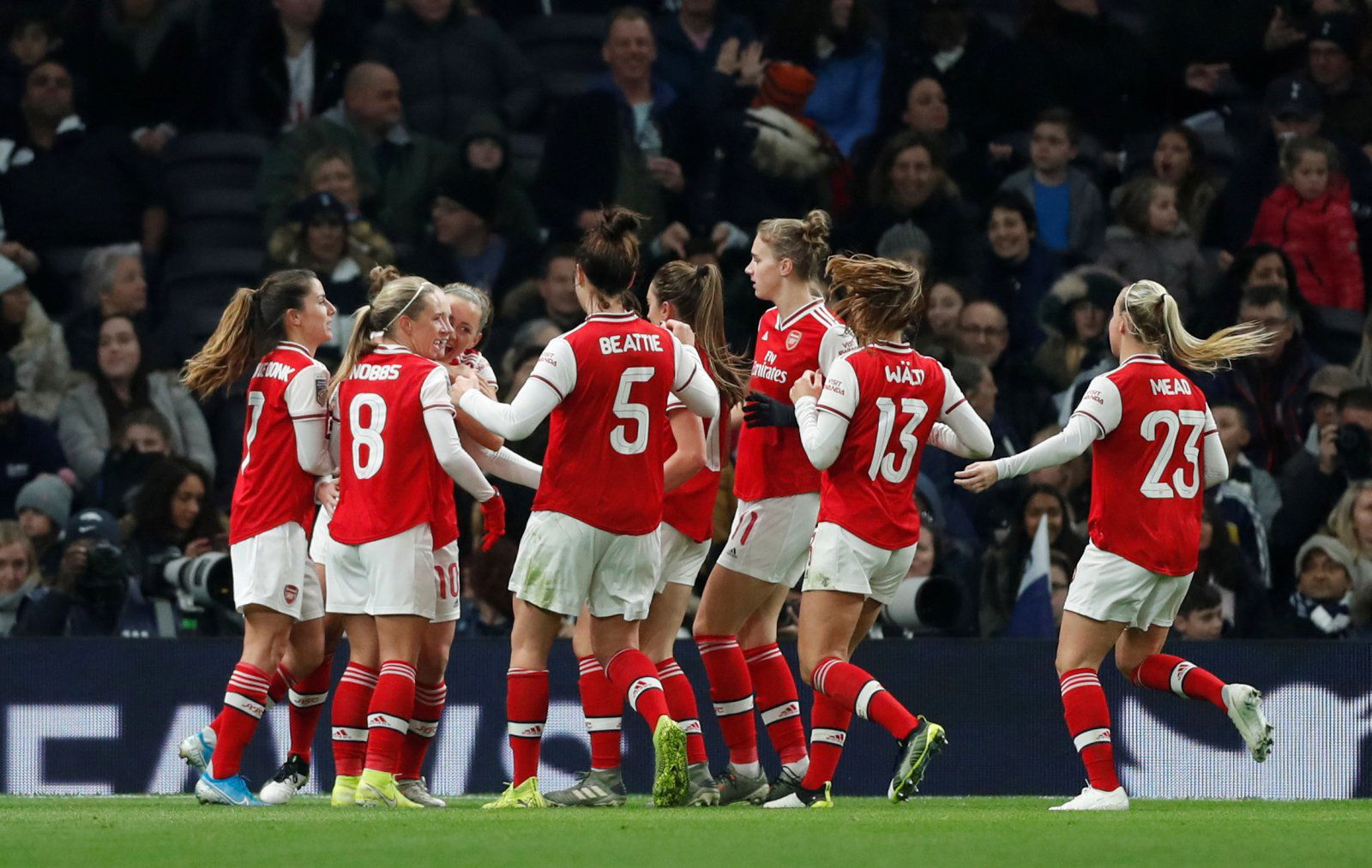 Arsenal Fans Celebrate Women S Victory Over Tottenham Hotspur The Transfer Tavern