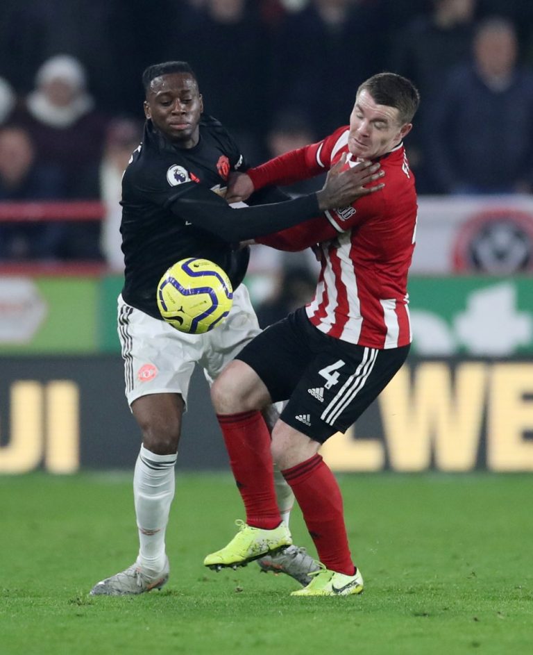 Manchester United: Many fans supportive of Aaron Wan-Bissaka despite “timid” performance