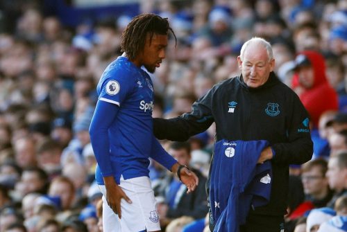 Everton: Fans react to Alex Iwobi’s latest injury setback
