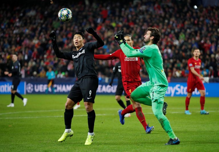 Everton: Fans are eager to bring in Hwang Hee-chan who was ‘superb against Liverpool’