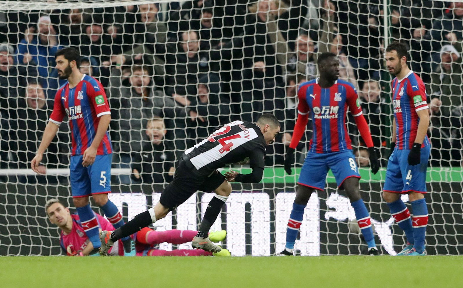 Newcastle United: Fans show love for Miguel Almiron after ‘fantastic’ celebration - Newcastle United