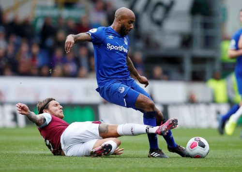 Everton: Fans stick by Fabian Delph following Instagram controversy