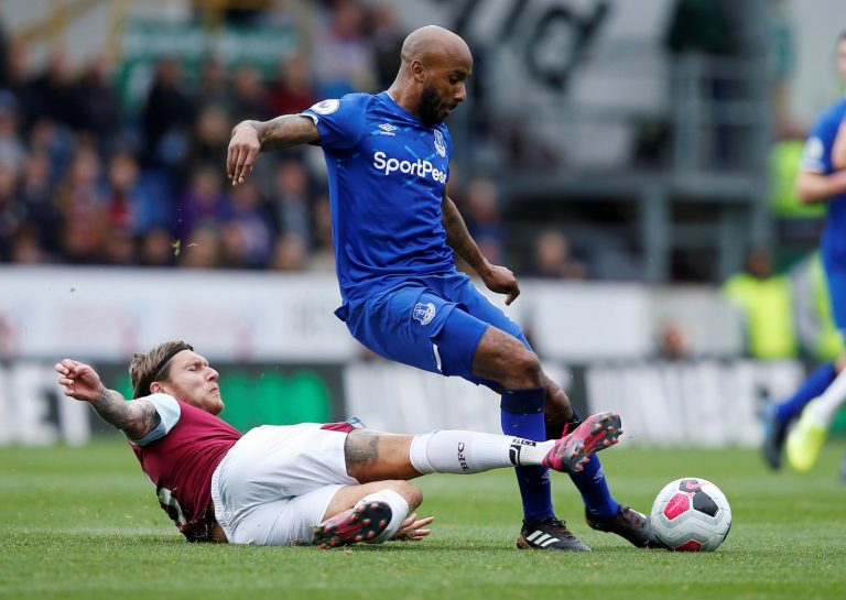 Everton: Fans stick by Fabian Delph following Instagram controversy