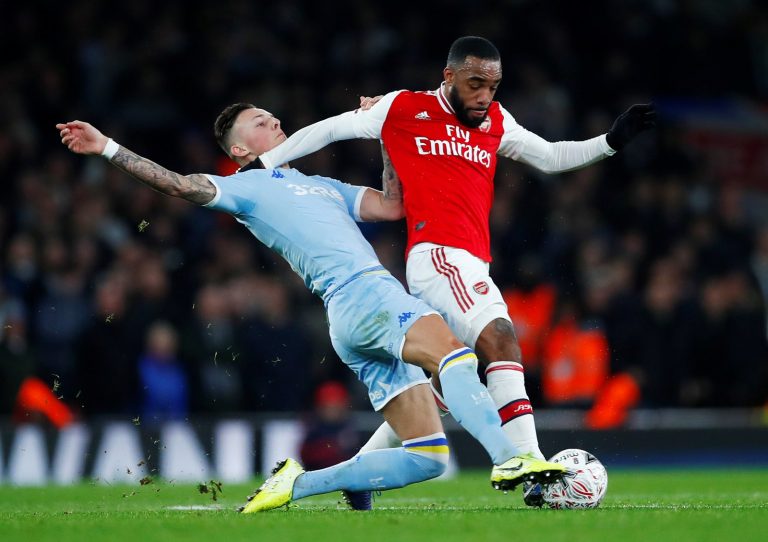 Brighton & Hove Albion: Ian Poveda claims that Leeds will sign Ben White for next season