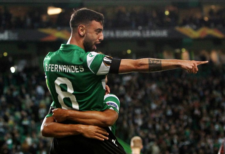 Manchester United: Fans cynical over update on Bruno Fernandes