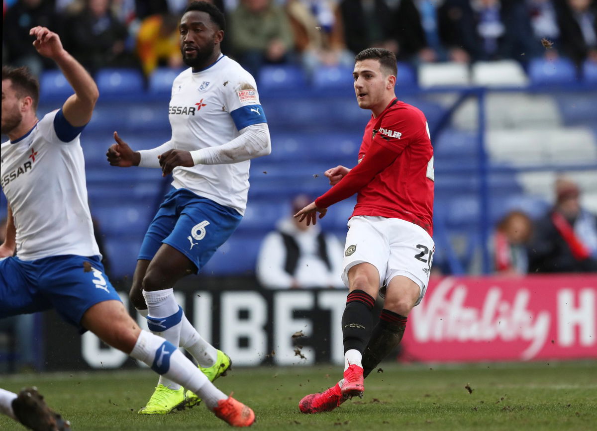 Manchester United: Fans react to Diogo Dalot's comments over his future - Manchester United