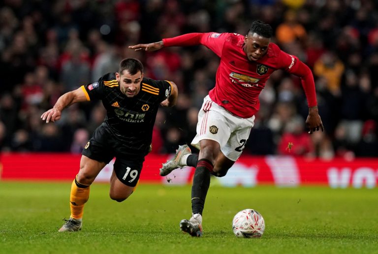 Manchester United: Aaron Wan-Bissaka attracts heavy praise from supporters following Solskjaer comments
