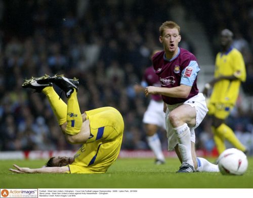 West Ham United: Steve Lomas calls on fans to back the board