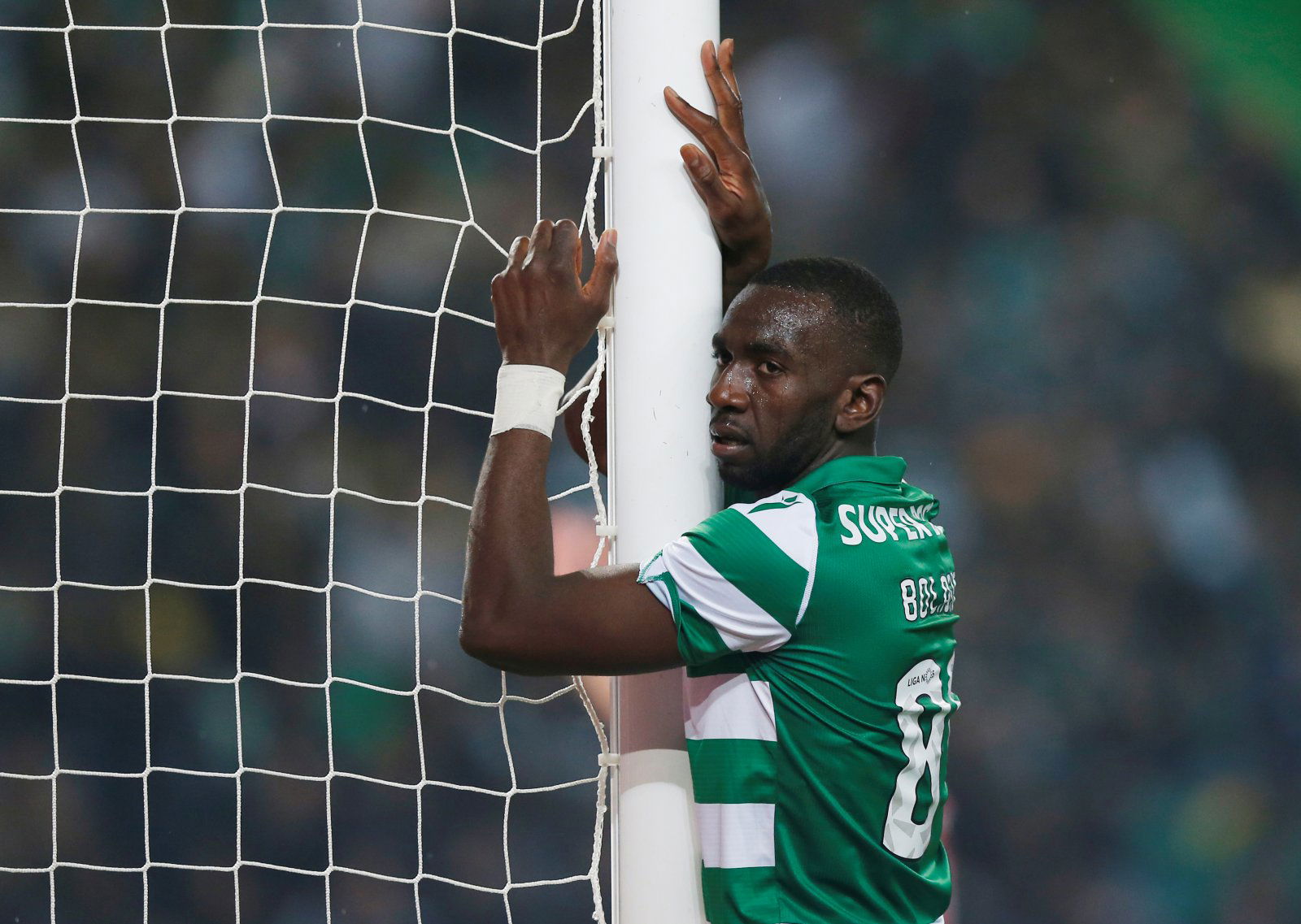 Everton: Sporting Lisbon will not take option to buy Yannick Bolasie