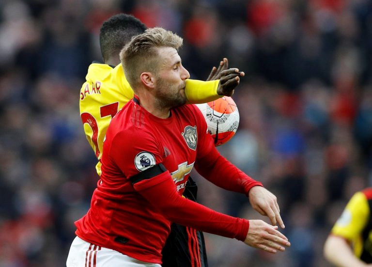 Manchester United: Fans rage as Ole Gunnar Solskjaer is not satisfied with Brandon Williams