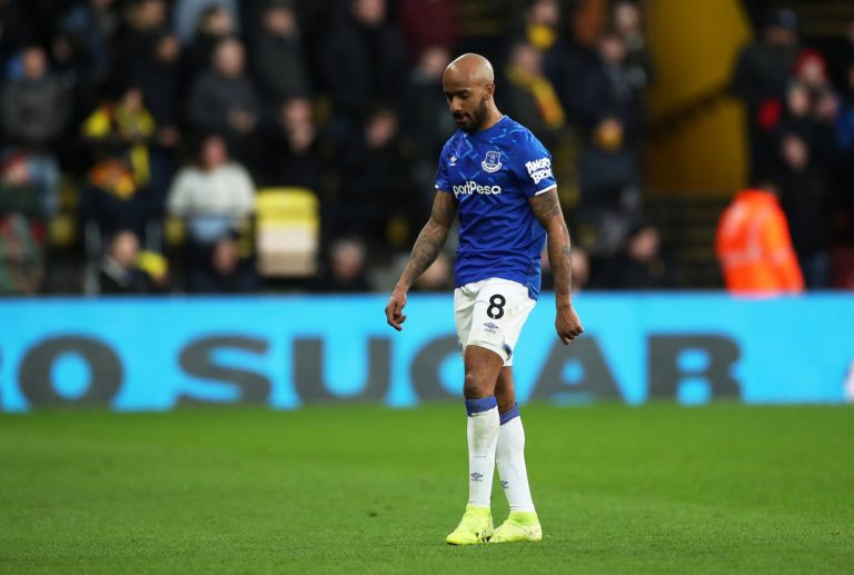 Everton: Fans hail transfer news that Fabian Delph is interesting Leeds United