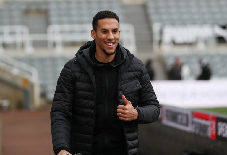 Newcastle United: Isaac Hayden hires new agent amid uncertain future; Crystal Palace and West Ham United keeping tabs
