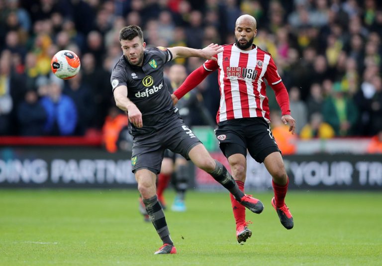Sheffield United: David McGoldrick receives FAI Player of the Year award