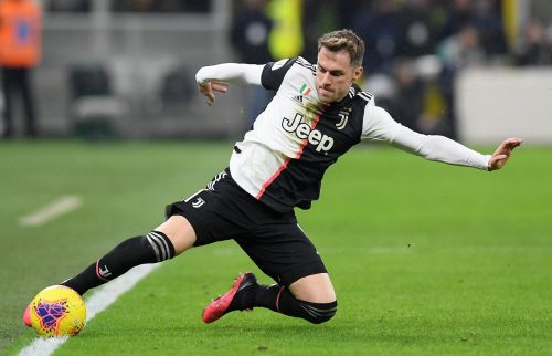 Manchester United: Fans against the idea of swapping Paul Pogba for Aaron Ramsey