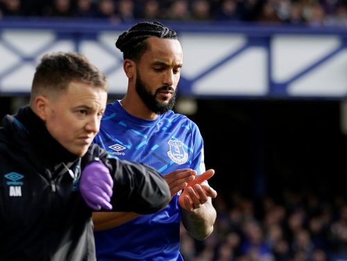 Everton: Fans don’t fancy their chances in getting a firm offer for Theo Walcott