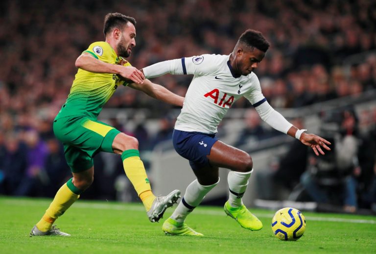 Ryan Sessegnon battling for the ball