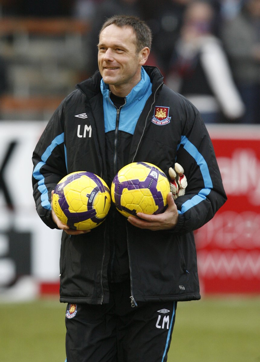 West Ham: Fans rave over memorable goalkeeping performance by Ludek Miklosko - West Ham