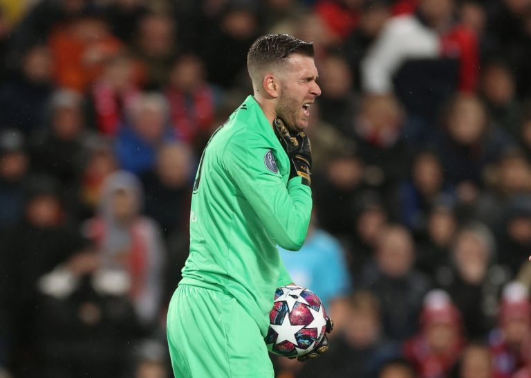 Liverpool: Fans not happy with Adrian’s latest comments about his future