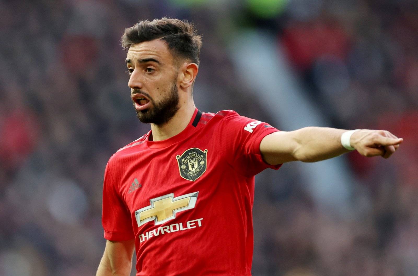 Manchester United: Fans drool over Bruno Fernandes as he wins Premier League Player of the Month award - Manchester United