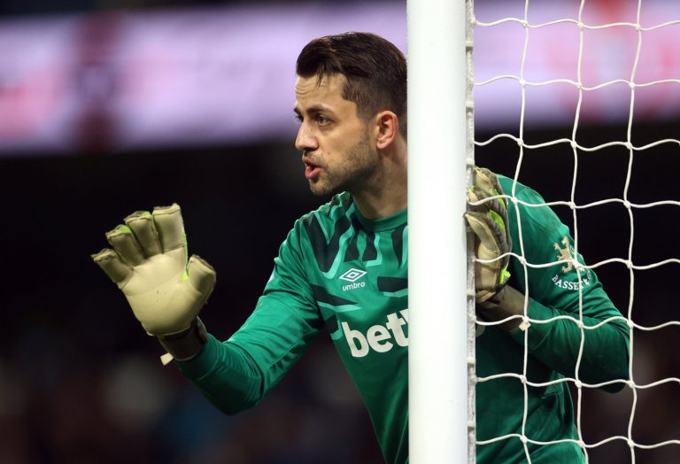 West Ham United: Fans criticise Lukasz Fabianski’s performance vs Palace