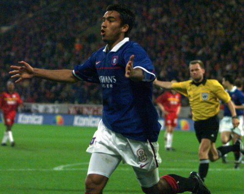 Glasgow Rangers: Fans praise Giovanni van Bronckhorst