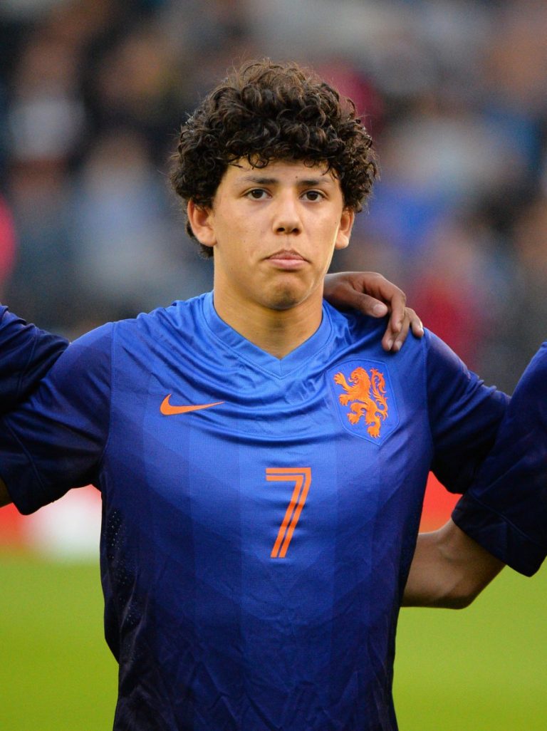 Leeds: Whites ‘keeping tabs’ on Gustavo Hamer