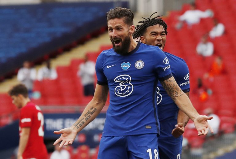 Tottenham Hotspur: Chelsea ‘open’ to selling Olivier Giroud, could be perfect Harry Kane alternative – Opinion