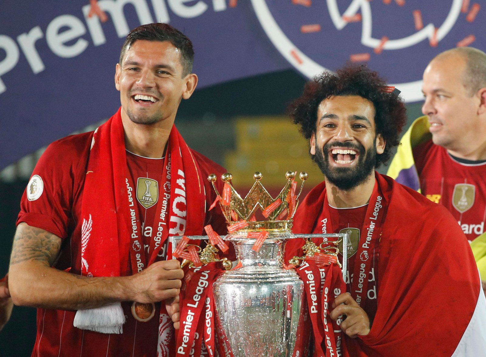 Liverpool: Fans react to Mohamed Salah’s goodbye message to Dejan Lovren - Liverpool News