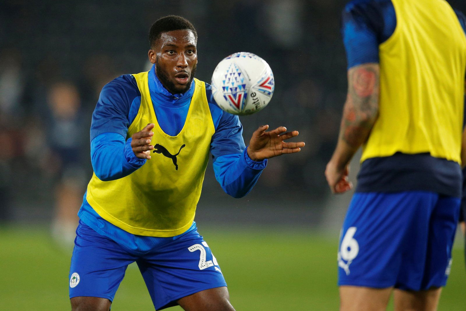 Sheffield Wednesday: Fans react as club sign Chey Dunkley - Sheffield Wednesday News