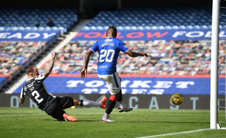 Glasgow Rangers: Alan Hutton discusses Gers’ “absolutely massive” call