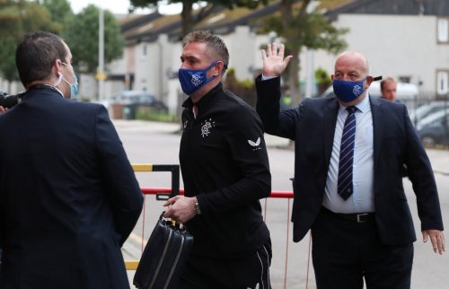 allan-mcgregor-arrives-at-pittodrie