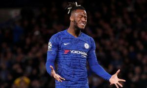 michy-batshuayi-reacts-during-chelsea-game