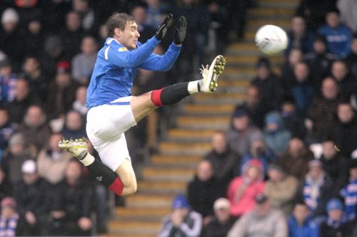 nikica-jelavic-jumps-vs-st-mirren