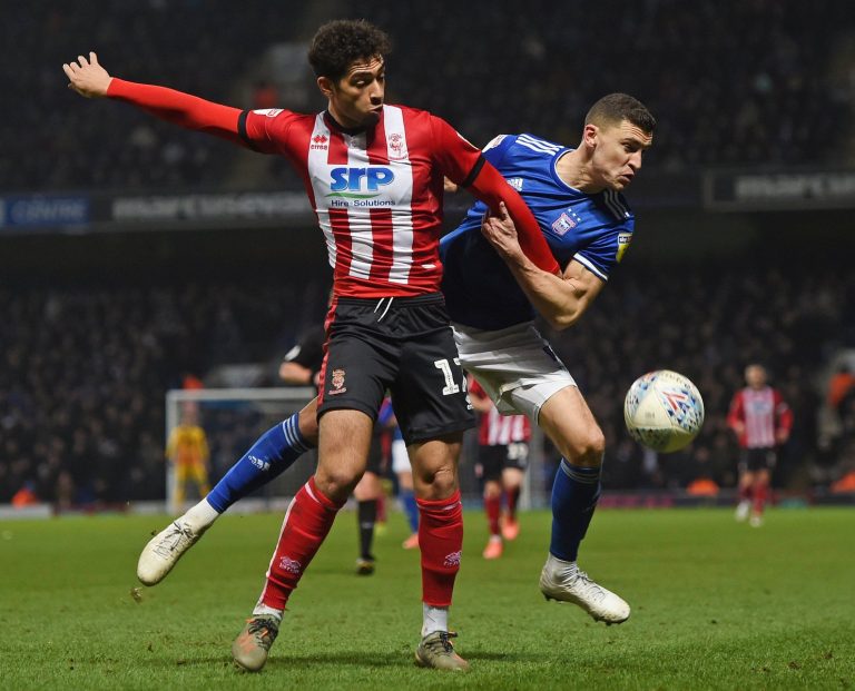 Coventry City: Mark Robins discusses Tyler Walker’s ‘hunger’