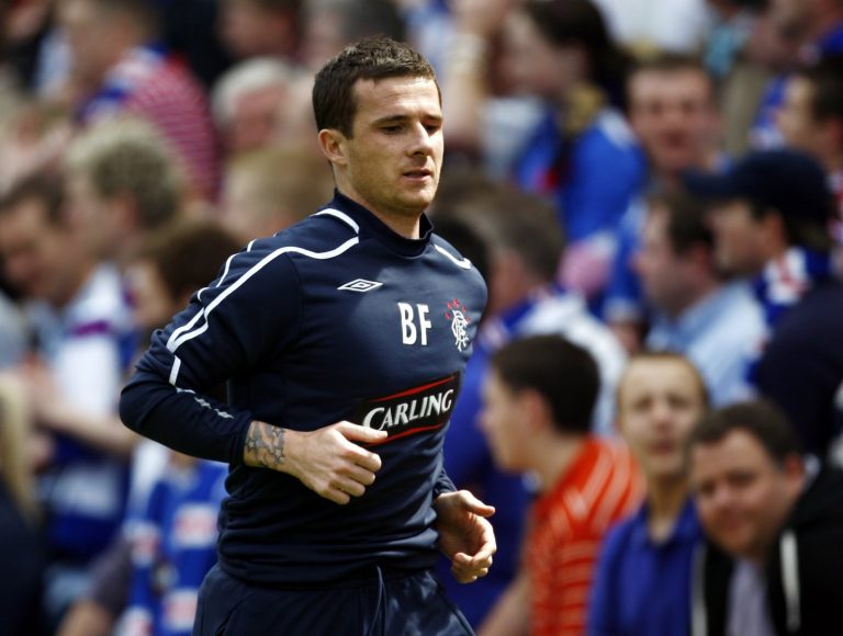 Glasgow Rangers: McLeish says Manchester United wanted Barry Ferguson