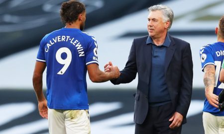 carlo-ancelotti-shakes-hands-with-dominic-calvert-lewin