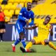 glen-kamara-in-action-vs-livingston