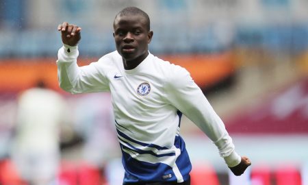 n'golo-kante-in-action-for-chelsea