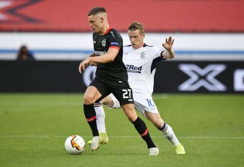steven-davis-vs-bayer-leverkusen