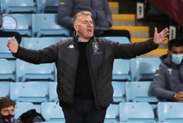 Aston-Villa-manager-Dean-Smith-during-the-match