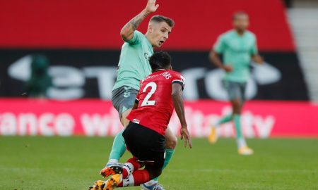 lucas-digne-red-card-southampton