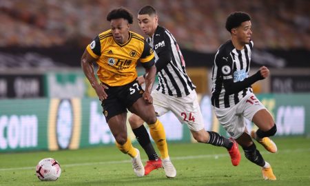 Wolverhampton-Wanderers-Adama-Traore-in-action-with-Newcastle-Uniteds-Jamal-Lewis