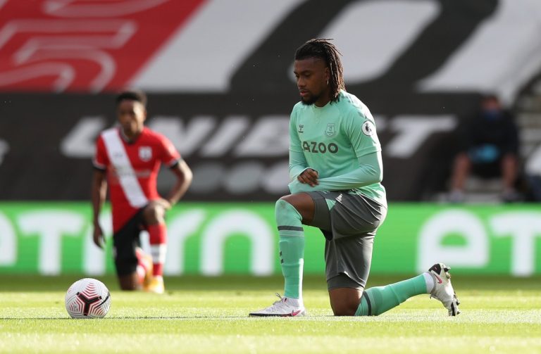 Everton: Darren Bent outlines ‘issue’ with Alex Iwobi