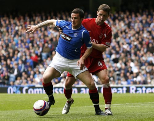 barry-ferguson-in-action-for-rangers