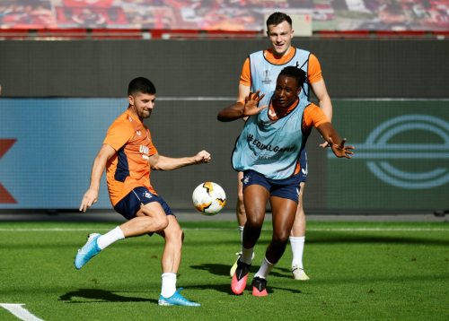 jordan-jones-in-europa-league-training