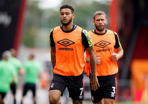 josh-king-warming-up