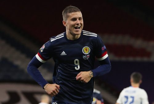 lyndon-dykes-celebrates-scoring-for-scotland