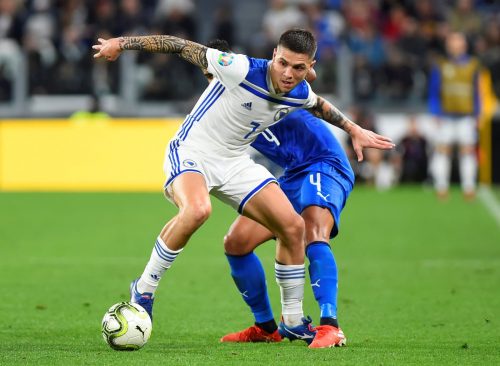 Glasgow Rangers: Besic travelling to Scotland for medical