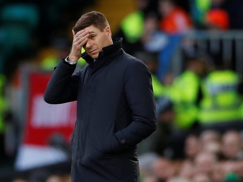 steven-gerrard-looks-worries-on-the-touchline