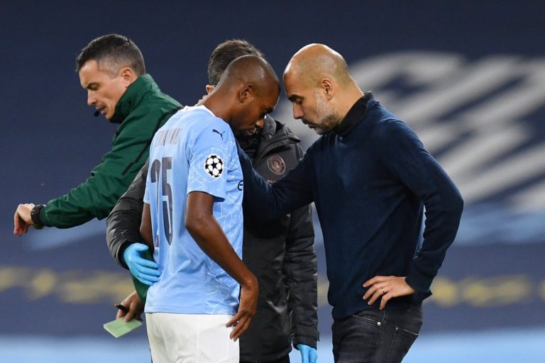 fernandinho-taken-off-injured-for-man-city